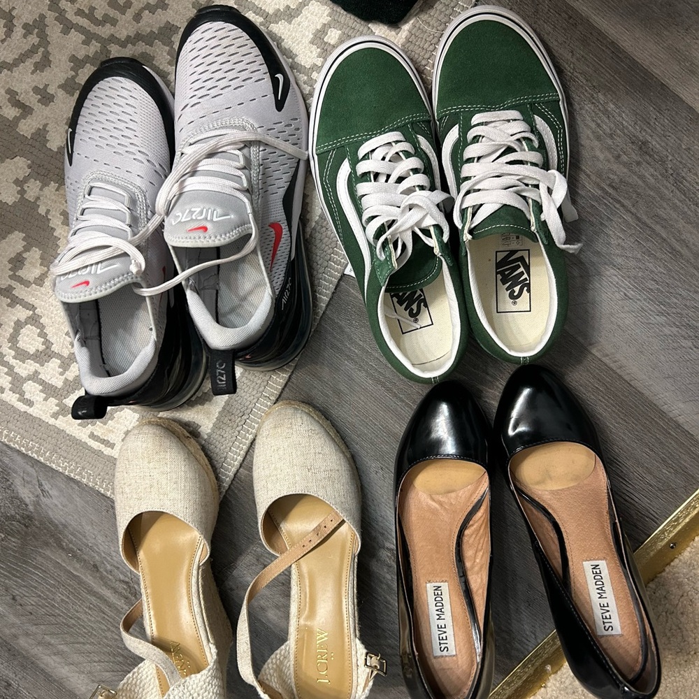 Shoe Lot size 7